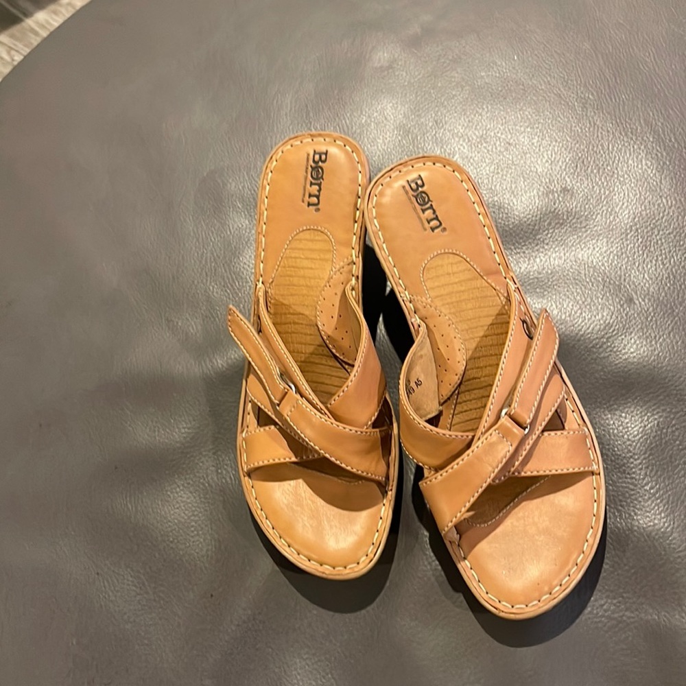 Ladies Born sandals